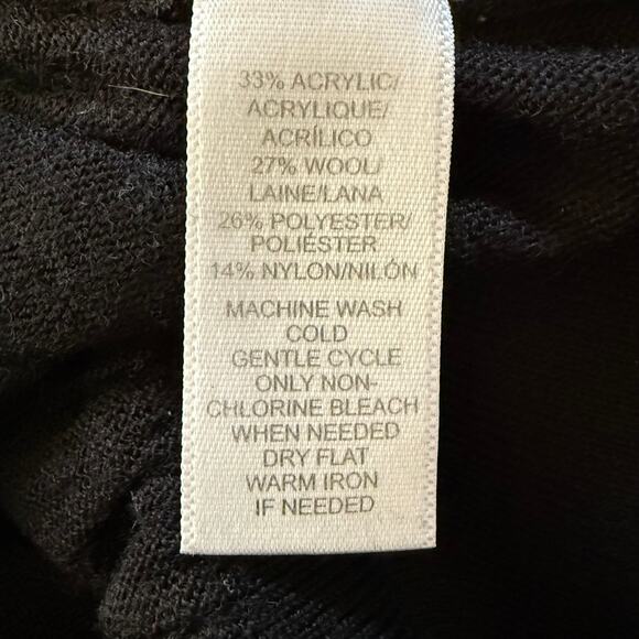 Ann Taylor LOFT PM Cute Peplum Pullover Solid Black Sweater Zip Back - Picture 4 of 4